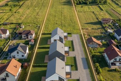 De vanzare - Teren de 6600 mp în Baciu - 1