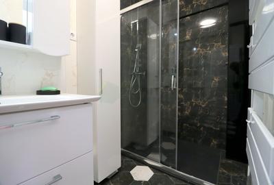 4 Camere (153 mp utili) în Blocul Scala - 12