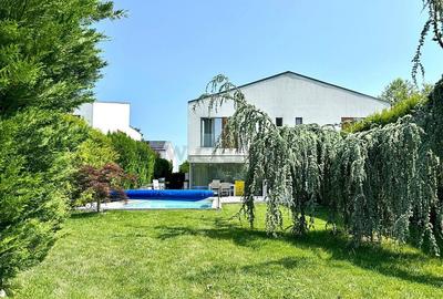 Vilă cu Piscina in Tunari - 29