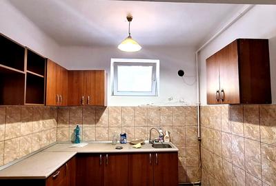 Apartament 2 cam ULTRACENTRAL Popa Soare + Magazie&beci 74mp