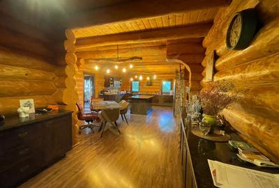 DOM00241 - Comision 0 Casa de Busteni Buncar Independenta Complet - 12