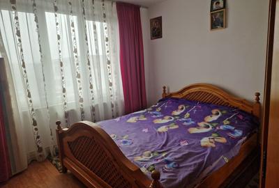 Apartament 4 Camere , Tractoru - 1