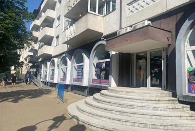 Spatiu comercial de inchiriat pe Strada Dimitrie Cantemir 1, Focsani - 1