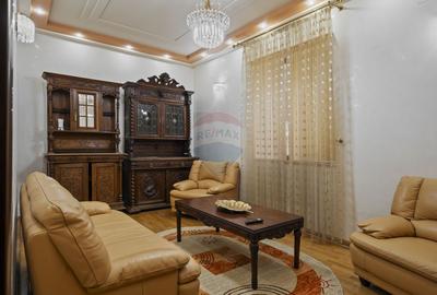 Casă / Vilă cu 6 camere de închiriat în zona Nord - 23