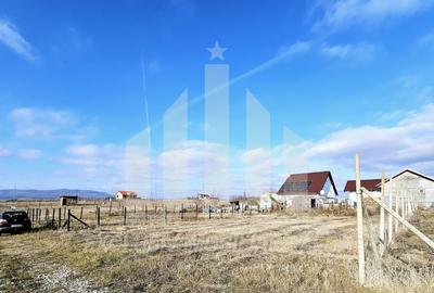 Teren Construcții intravilan de 509 mp, în Oarda