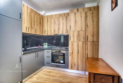 Vila cu 7 camere / 4 locuri de parcare / Sebastian - 13 Septembrie - 13