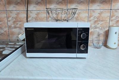 Apartament cu 2 camere decomandat în Debarcader