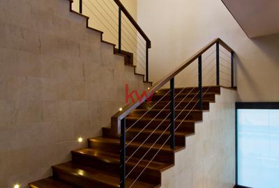 Proprietate premium - 7