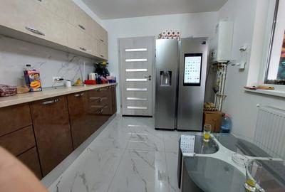 Domnesti vila P+1 constructie 2020 mobilata utilata complet  panouri solare 6 KW - 3