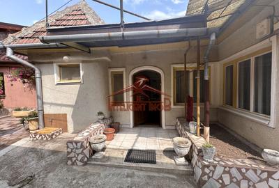 Casă individuală cu 3 camere în Central