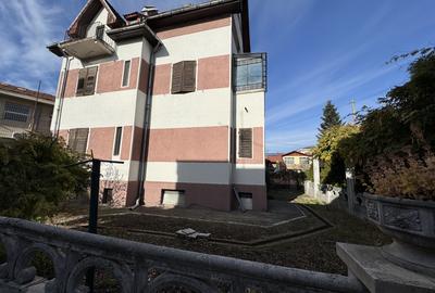 Vila solida, D+P+ Et 1 +  M, Ultracentral- Bulevard - 5