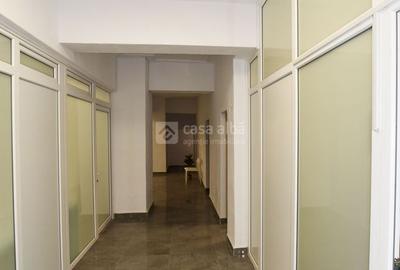 Ultracentral - Clinică medicală complet amenajată, disponibila imediat - 17