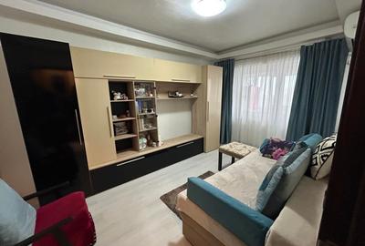 Vând garsonieră pe aleea Pelicanului, 23 mp, et 3/4 - 1