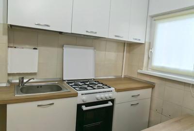 Garsoniera zona UMF - 3