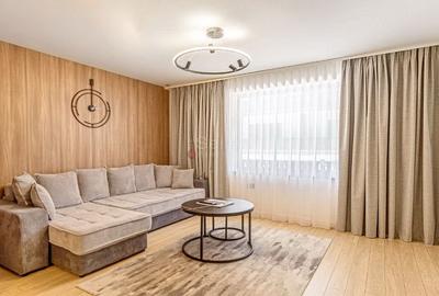 Apartament cu 2 camere semidecomandat, mobilat în Poiana Brașov