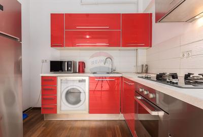 4 camere| semineu| piscina interioara | sauna | sala de sport| parcare - 15