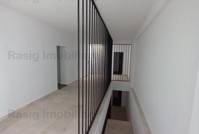 Ultimul apartament  decomandat , etaj 3 , negociabil , nu se aplica tva - 3