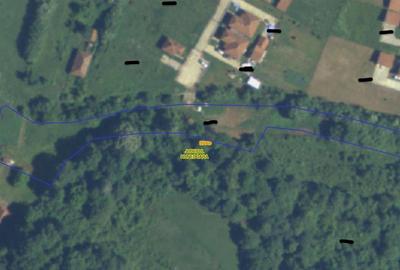 Teren intravilan la liziera padurii - 13