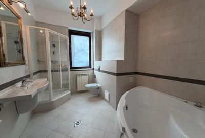 4 Camere || Kiseleff || Parter || Curte || 2 Parcari - 5