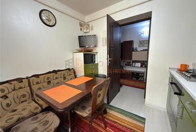 Apartament 3 camere cf 1 semidecomandat zona Micro 3 - 10