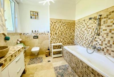Pajura - Presei, Apartament 3 camere deosebit, centrala proprie. - 9