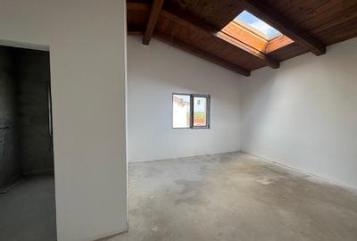 Vilă mediteraneană în Nojorid | 273mp | 5 dormitoare | Teren 652mp - 12