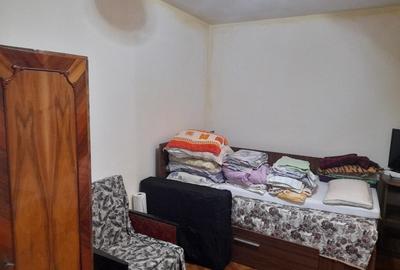 Vand 3 camere decomandate central - 9