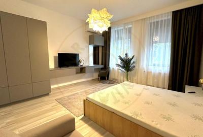 De Inchiriat Apartament  Semicentral - 3