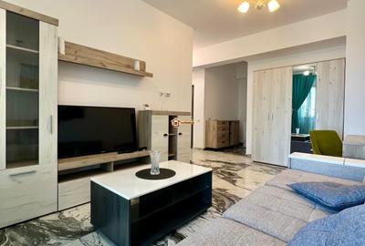 Garsonieră decomandată, mobilată în Palat