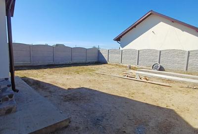 Casă individuală cu 4 camere în Clinceni