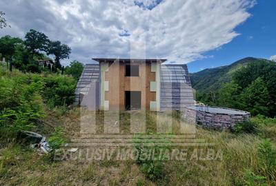 Cabana A-frame | 60 mp | 3000 mp teren | Ampoita - 2