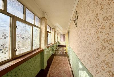Casa individuala de vanzare, teren 1750 mp, Zona: Sanandrei - 13