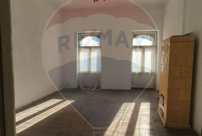 Apartament de vânzare în Palatul Berde, strada Horea - 10