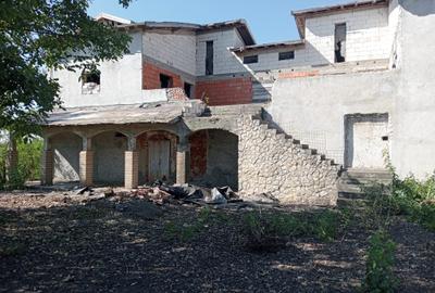 Cladire cu suprafata de 500mp la Avrameni - 5