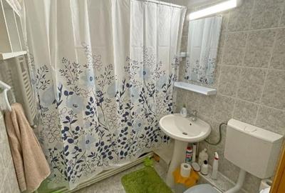 Apartament 3 camere,decomandat,ultimul etaj, zona Primaverii_Capat 1 - 6
