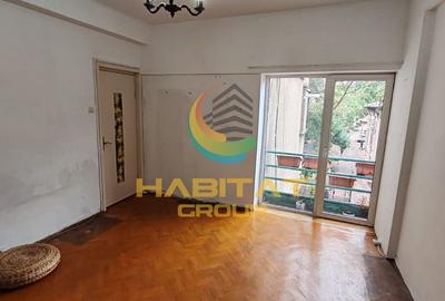 Garsonieră de Vânzare Piața Romană! - 2