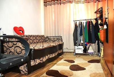 3 Camere, decomandat, parter+curte privata! Vanzare apartament in Targoviste - M - 4