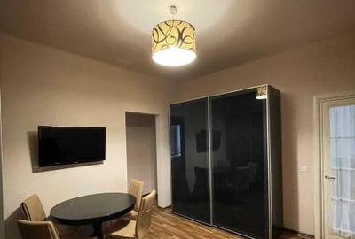 Unirii-Apartament cu 3 camere, imobil interbelic, centrală proprie, AC, mobilat - 2