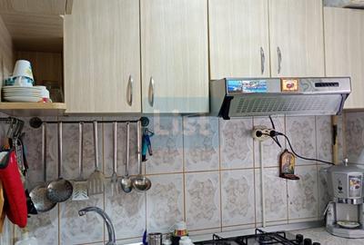 COMISION 0% - APARTAMENT 3 CAMERE - PARTER - 8