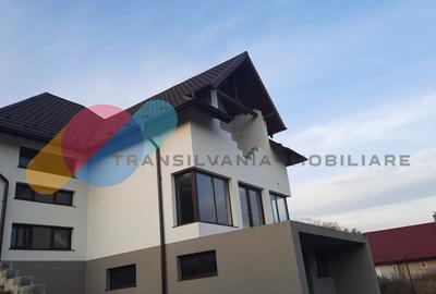 Casă, 1553 mp teren, zona linistita, sat Cara - 11