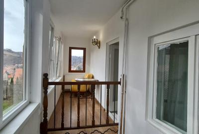 CASA INDIVIDUALA CENTRU ISTORIC CU PRIVELISTE-FARA CURTE-130MP= 1515 EURO/MP - 7