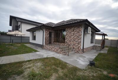 Casa individuala - POSIBILITATE RATE - Comuna Berceni -  COMISION 0 - 1