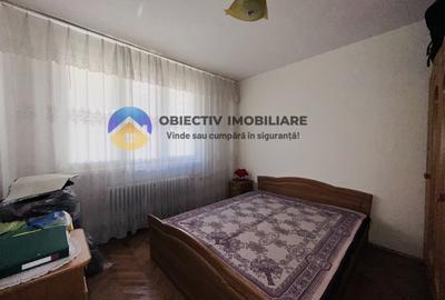 Apartament cu 3 camere decomandat, mobilat în Dărmănești