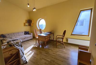 13 Septembrie- Tudor Vladimirescu -Piata Chirigiu - 17