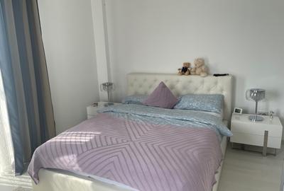 Inchiriez penthouse 3 camere - 2 bai - 2 terase - mobilat - zona Mihai Viteazu - 9
