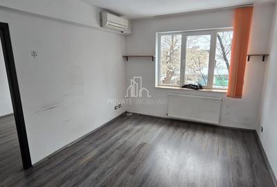 Spatiu de Birouri 3 Camere De inchiriat, Str Tusnad, Utracentral - 1