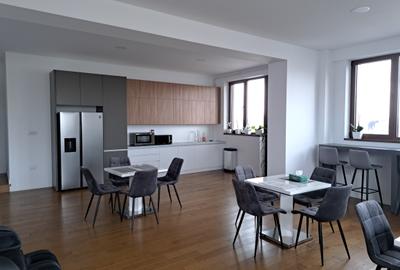 APARTAMENT 4 CAMERE - 3