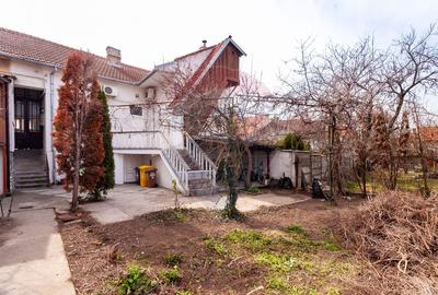 Apartament 4 camere spațioase,  curte,  zona Piata Catedralei - 10