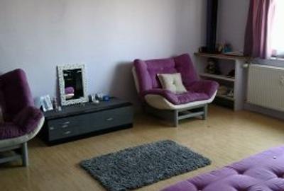 Apartament cu 3 camere decomandat, mobilat în Sebastian