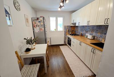 3 camere decomandat, 2 bai, renovat 2020 – Teiul Doamnei, zona linistita - 1